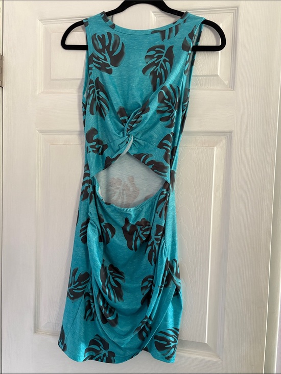 BTFBM Dresses & Skirts - Teal Knot-Back Leaf Print Dress
